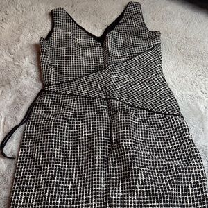 David Meister Monochrome Sleeveless Dress